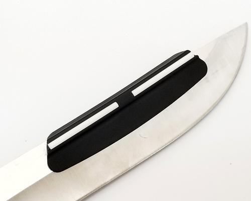 游戏中的刀石利器（掌握磨刀技巧）  第1张