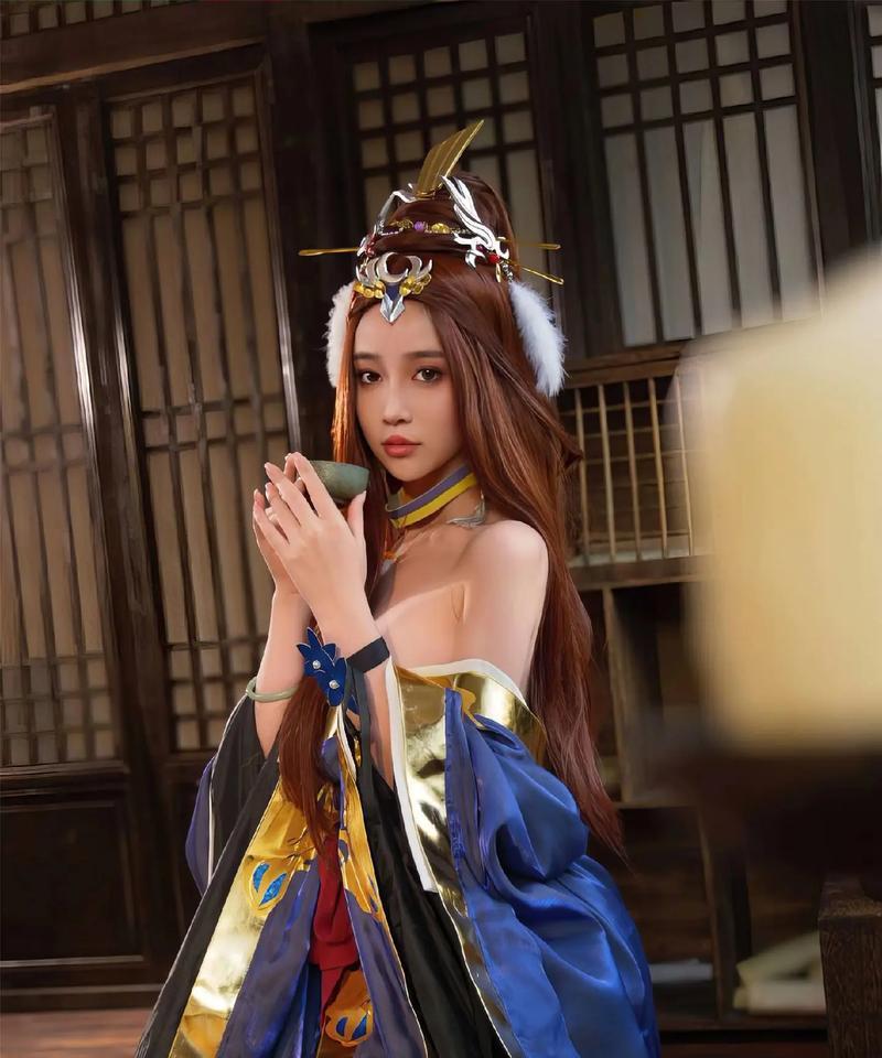 三国杀cosplay的服装和道具应该是什么样子的？如何打造完美的三国杀cos形象？  第2张